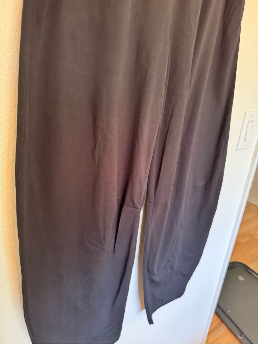 LIKE NEW Jamie Haller The Arc Lounge Pants Sweats Barrel Black Large EUC - Picture 11 of 11